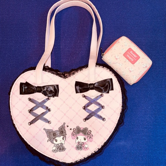 Heart-Shaped Purse with Matching Wallet - Picture 1 of 5